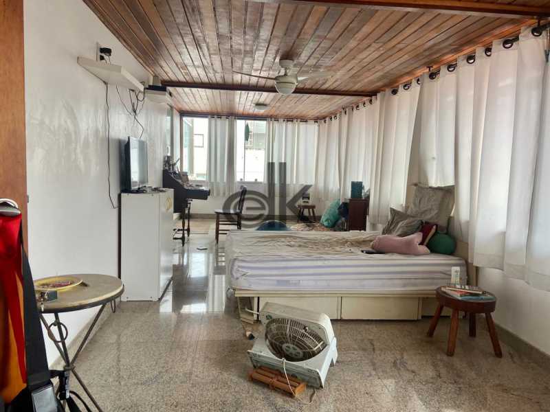 EDK - VENDE ÓTIMA COB. DUPLEX 4QTOS (3 SUÍTES) - RECREIO DOS BANDEIRANTES - RJ