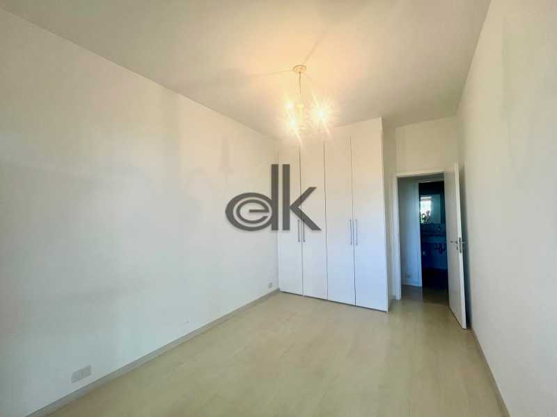 EDK -  VENDE - 4QTOS(1SUÍTE) + 2 DEPENDÊNCIAS COM 300M² - COND. ATLÂNTICO SUL - BARRA DA TIJUCA - RJ