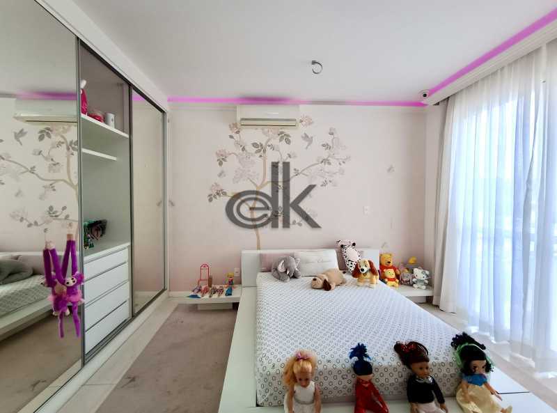 EDK -VENDE - COND. BLUE HOUSES - CASA TRIPLEX 4SUÍTES - BARRA DA TIJUCA -RJ