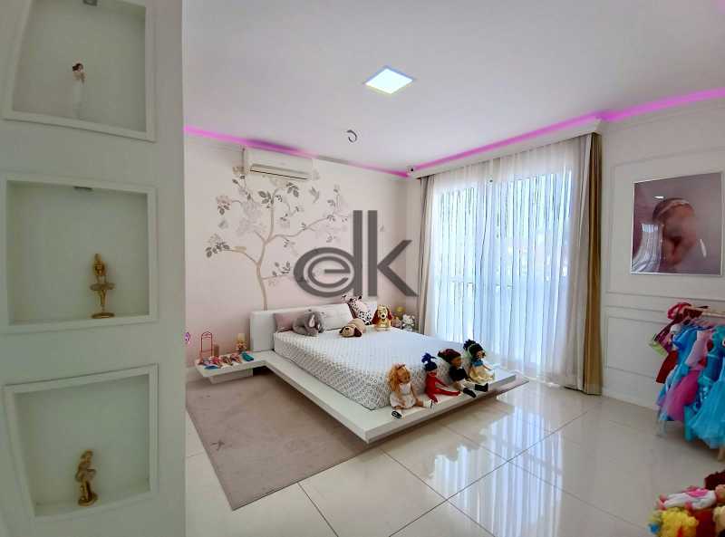 EDK -VENDE - COND. BLUE HOUSES - CASA TRIPLEX 4SUÍTES - BARRA DA TIJUCA -RJ