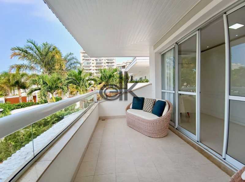 EDK -VENDE - COND. BLUE HOUSES - CASA TRIPLEX 4SUÍTES - BARRA DA TIJUCA -RJ