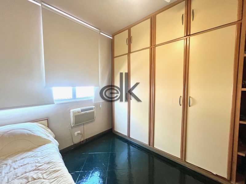 EDK VENDE - ÓTIMA COBERTURA 3 QUARTOS (1SUÍTE) - JARDIM OCEÂNICO - BARRA DA TIJUCA - RJ