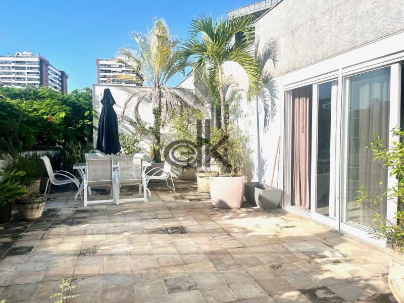 EDK  VENDE - COBERTURA DUPLEX - JARDIM OCEÂNICO - BARRA DA TIJUCA - RJ