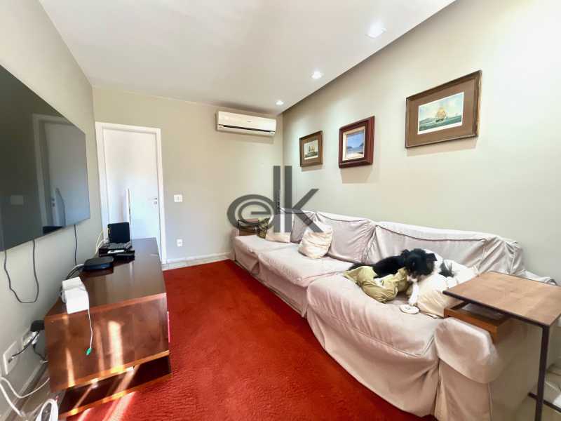 EDK  VENDE - COBERTURA DUPLEX - JARDIM OCEÂNICO - BARRA DA TIJUCA - RJ