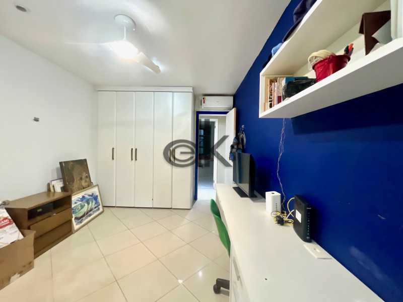 EDK  VENDE - COBERTURA DUPLEX - JARDIM OCEÂNICO - BARRA DA TIJUCA - RJ