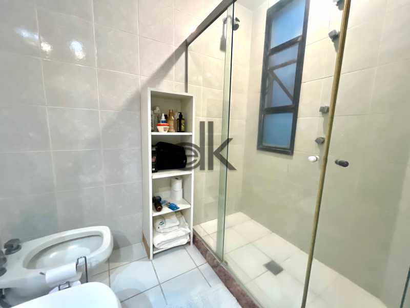 Ótima localização - EDK VENDE - COBERTURA DUPLEX - JARDIM OCEÂNICO - BARRA DA TIJUCA - RJ - 9097