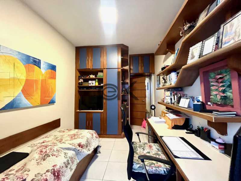 EDK VENDE - 3 QUARTOS 180M² - QUADRISSIMA DA PRAIA - JARDIM OCEÂNICO - RJ