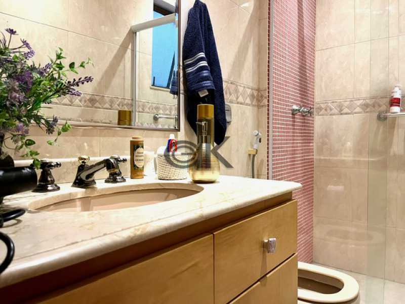 EDK VENDE - 3 QUARTOS 180M² - QUADRISSIMA DA PRAIA - JARDIM OCEÂNICO - RJ