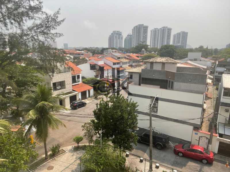 EDK VENDE - EXCELENTE 4 QTOS(1SUÍTE) COM 186M² - PRÓXIMO A PRAIA - BARRA DA TIJUCA - RJ