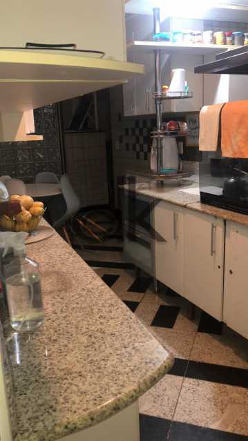 EDK VENDE - EXCELENTE 4 QTOS(1SUÍTE) COM 186M² - PRÓXIMO A PRAIA - BARRA DA TIJUCA - RJ