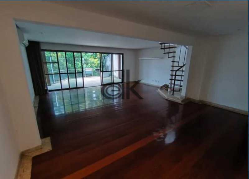 Ótima localização - Cobertura : Duplex / Residencial / Barra da Tijuca - 1017