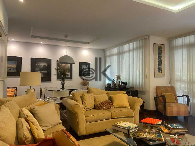 EDK VENDE - APARTAMENTO 3 QUARTOS (1 SUÍTE) + DEPENDÊNCIA REVERTIDA - JARDIM OCEÂNICO - BARRA DA TIJUCA - RJ