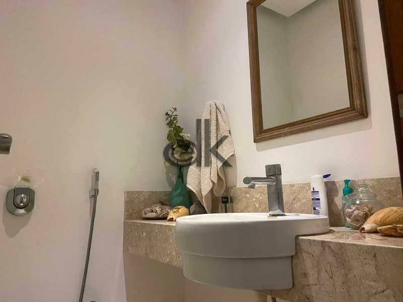EDK VENDE - APARTAMENTO 3 QUARTOS (1 SUÍTE) + DEPENDÊNCIA REVERTIDA - JARDIM OCEÂNICO - BARRA DA TIJUCA - RJ