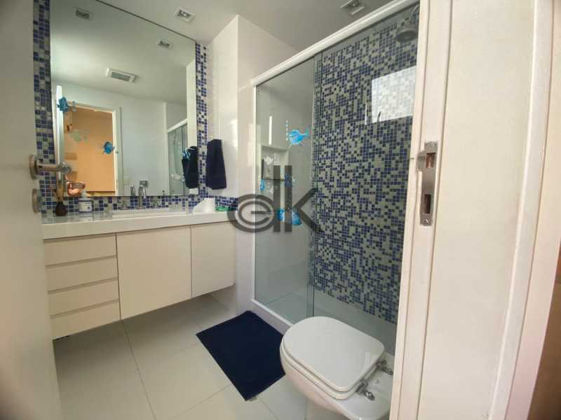 Ótima localização - EDK VENDE - JARDIM OCEÂNICO - LINDISSÍMA COBERTURA 3 QUARTOS (2 SUÍTES) - BARRA DA TIJUCA -RJ - 1026