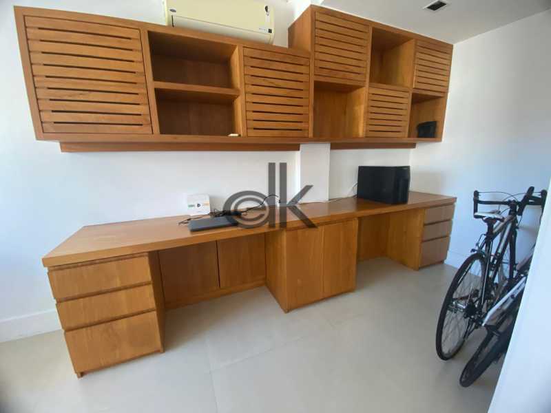 Ótima localização - EDK VENDE - JARDIM OCEÂNICO - LINDISSÍMA COBERTURA 3 QUARTOS (2 SUÍTES) - BARRA DA TIJUCA -RJ - 1026