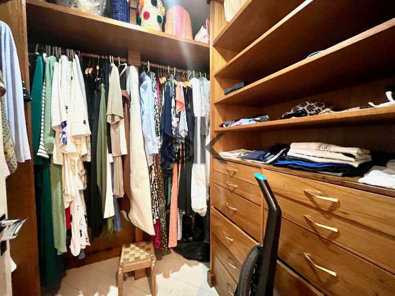Ótima localização - EDK VENDE MARAVILHOSA COBERTURA DUPLEX - JARDIM OCEÂNICO - BARRA DA TIJUCA - RJ - 1029