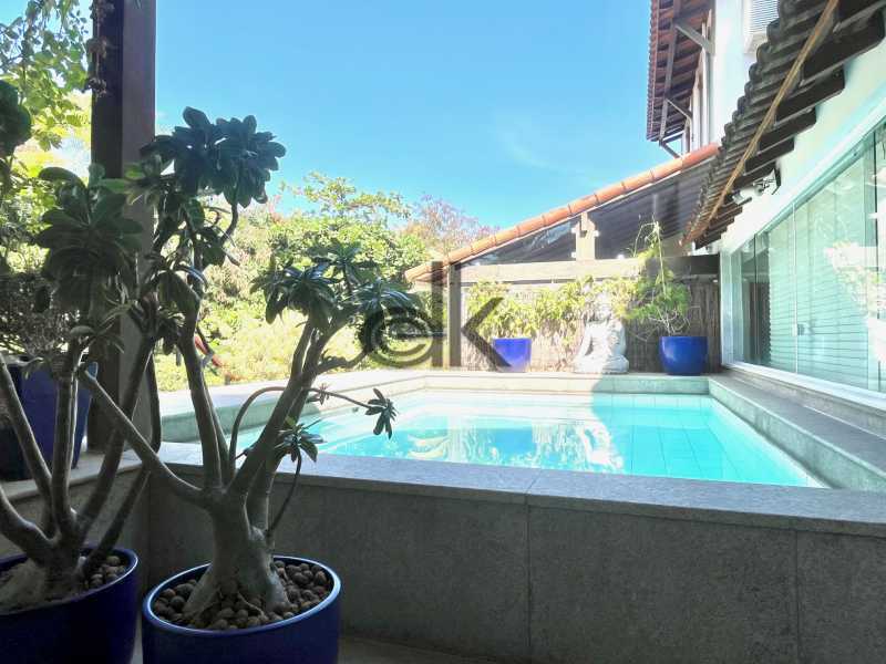 EDK VENDE MARAVILHOSA COBERTURA DUPLEX - JARDIM OCEÂNICO - BARRA DA TIJUCA - RJ