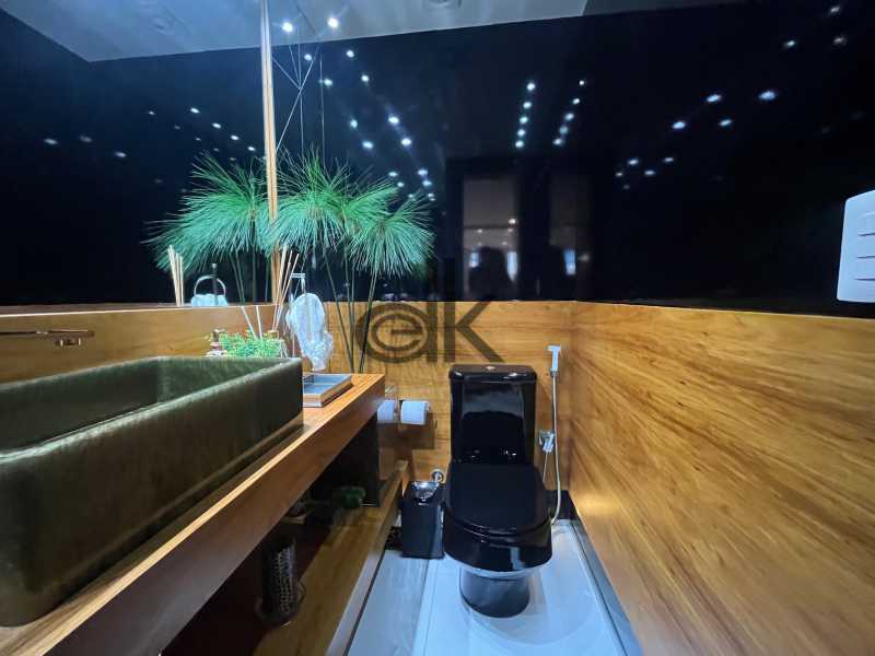 EDK VENDE LINDÍSSIMA COB. NO VARANDAS DO ATLÂNTICO - BARRA DA TIJUCA - RJ