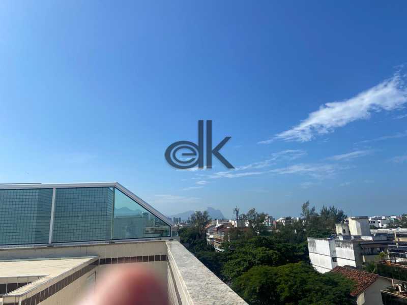 EDK VENDE - EXCELENTE COB. 3QTOS(2SUÍTES) COM 275M² - RECREIO DOS BANDEIRANTES