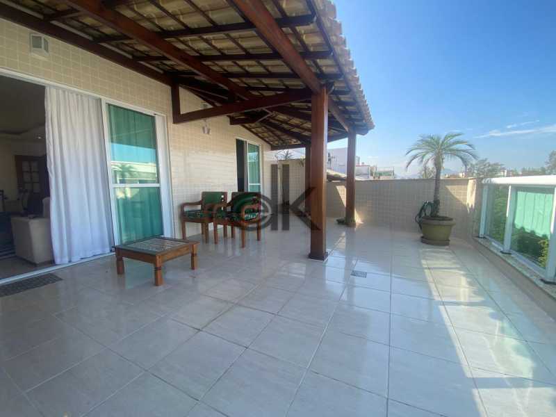 EDK VENDE - EXCELENTE COB. 3QTOS(2SUÍTES) COM 275M² - RECREIO DOS BANDEIRANTES