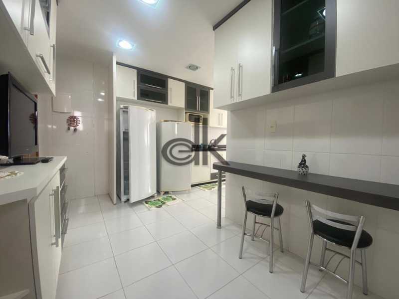 EDK VENDE - EXCELENTE COB. 3QTOS(2SUÍTES) COM 275M² - RECREIO DOS BANDEIRANTES