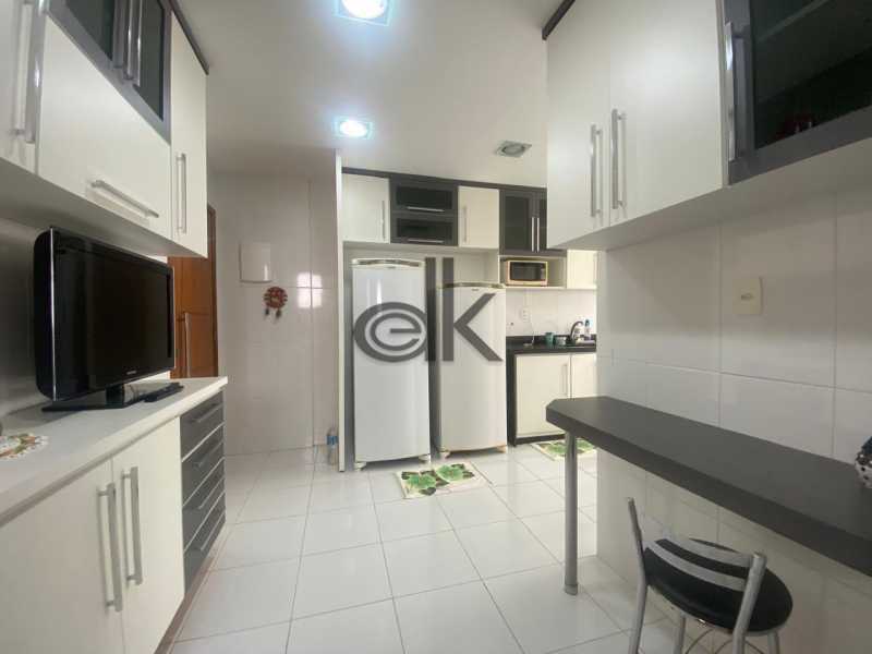 EDK VENDE - EXCELENTE COB. 3QTOS(2SUÍTES) COM 275M² - RECREIO DOS BANDEIRANTES