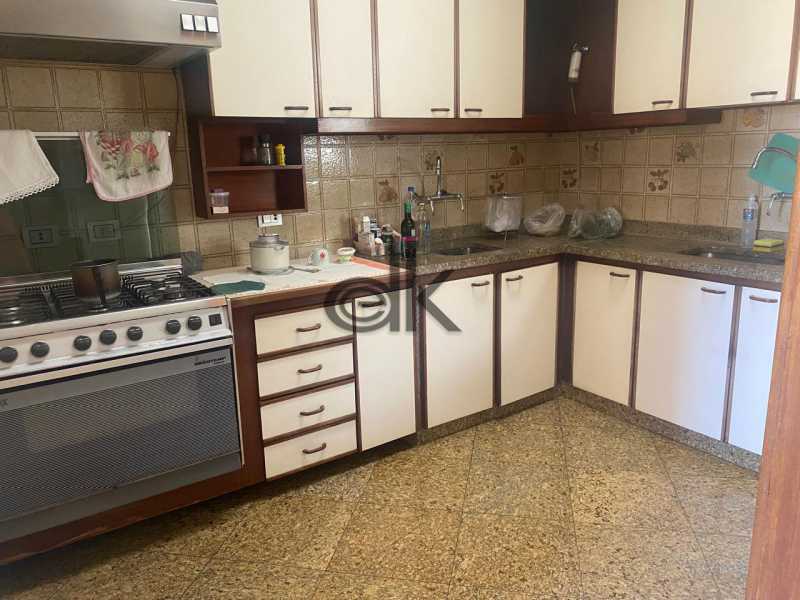 EDK VENDE - COBERTURA DUPLEX - 4 QUARTOS (1SUÍTE) + DEPENDÊNCIA - JARDIM OCEÂNICO - BARRA DA TIJUCA -RJ