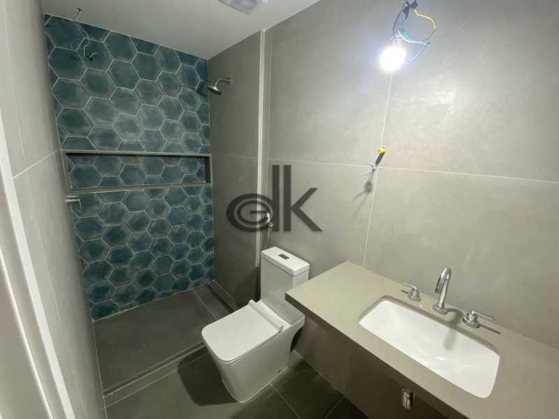 PRÓXIMA À PRAIA - EDK VENDE - QUADRA DA PRAIA 4 SUÍTES - JARDIM OCEÂNICO - BARRA DA TIJUCA -RJ - 1062