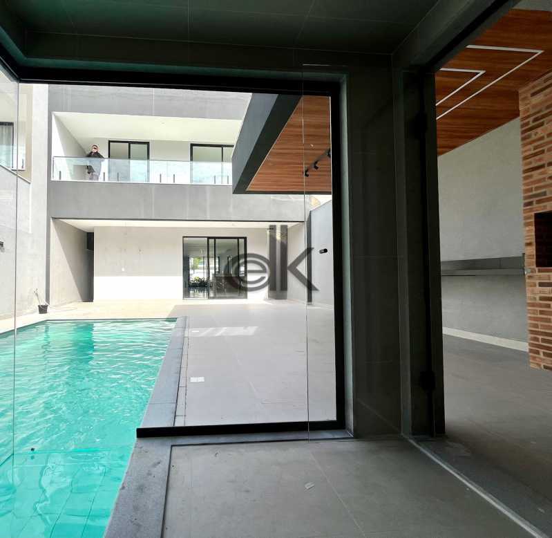 EDK VENDE - CASA 4 SUÍTES - COND. INTERLAGOS DE ITAUNA  - BARRA DA TIJUCA -RJ