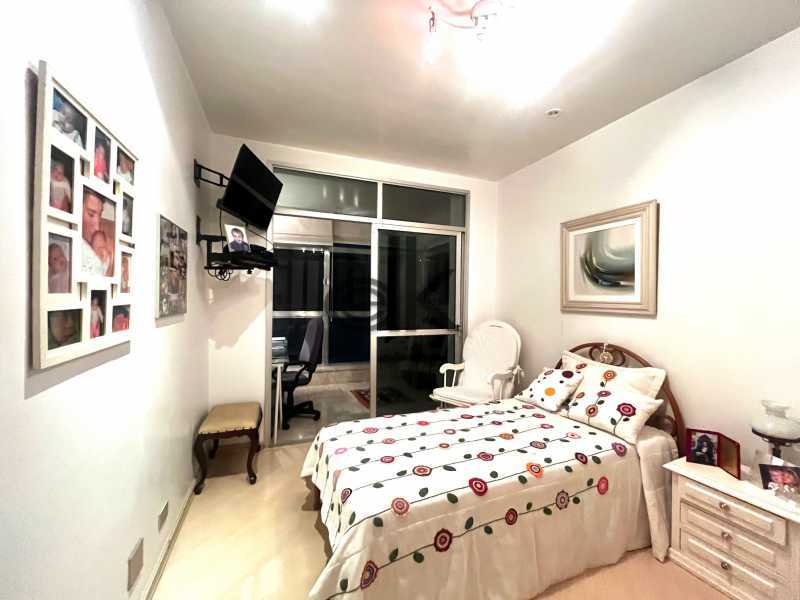 Ótima localização - EDK VENDE - JARDIM OCEÂNICO - 3 QUARTOS (1SUÍTE) + DEPENDÊNCIA - BARRA DA TIJUCA - RJ - 1095