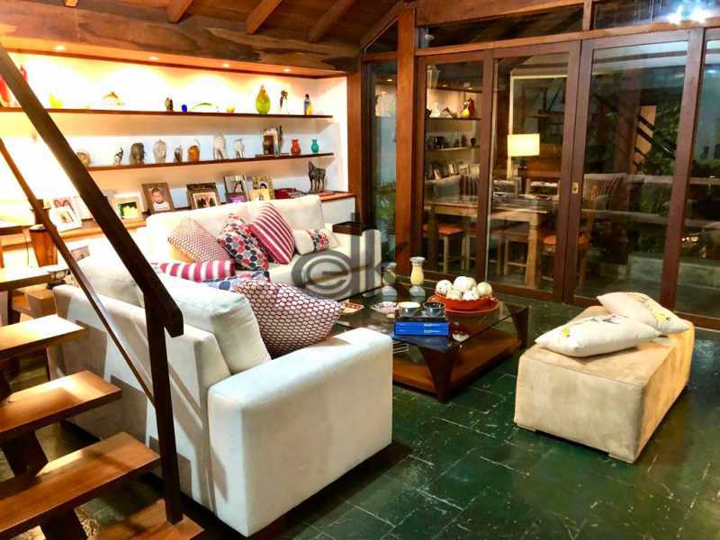 Ótima localização - EDK VENDE - EXCELENTE COBERTURA DUPLEX COM SUÍTE - 500M² - JARDIM OCEÂNICO - BARRA DA TIJUCA - RJ - 1098