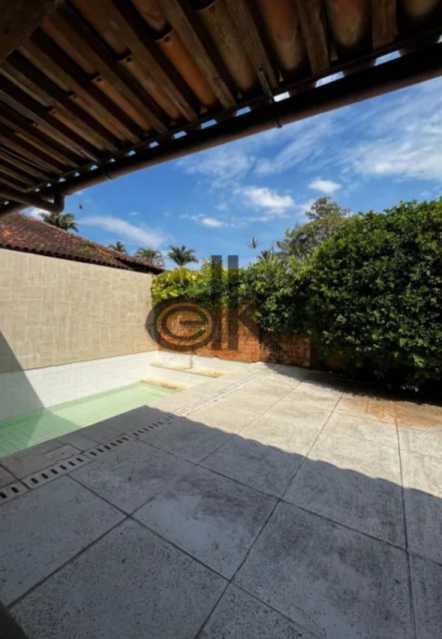 EDK VENDE - LINDA CASA DUPLEX 5 QTOS (2 SUÍTES) - 875M² - SÃO CONRADO - RJ