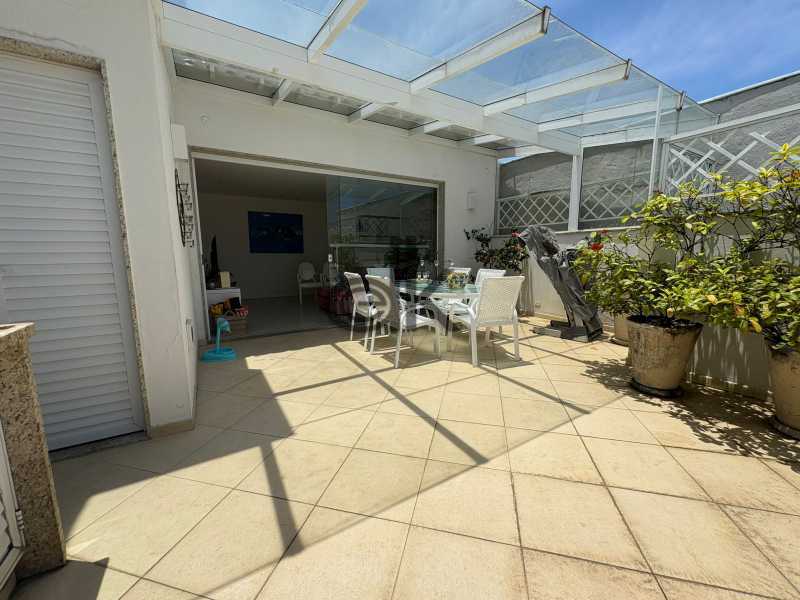 EDK VENDE - COBERTURA DUPLEX 4 SUÍTES - JARDIM OCEÂNICO - BARRA DA TIJUCA - RJ