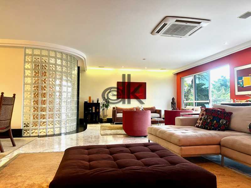EDK VENDE - JARDIM OCEÂNICO 3 SUÍTES - BARRA DA TIJUCA - RJ