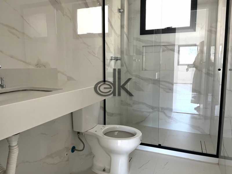 PRÓXIMA À PRAIA - EDK VENDE - JARDIM OCEÂNICO COB DUPLEX 1ª LOC - VISTA MAR - BARRA DA TIJUCA - RJ - 1134