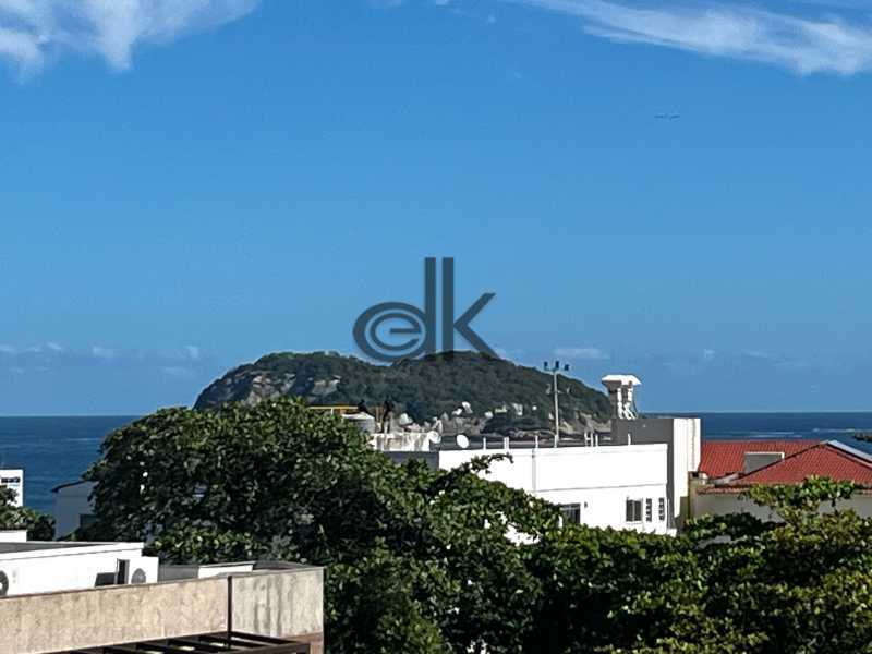 PRÓXIMA À PRAIA - EDK VENDE - JARDIM OCEÂNICO COB DUPLEX 1ª LOC - VISTA MAR - BARRA DA TIJUCA - RJ - 1134