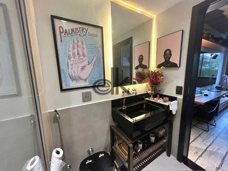 EDK VENDE - APARTAMENTO EM CONDOMÍNIO 4 QUARTOS TRANSFORMADOS EM 2 - BARRA DA TIJUCA - RJ 