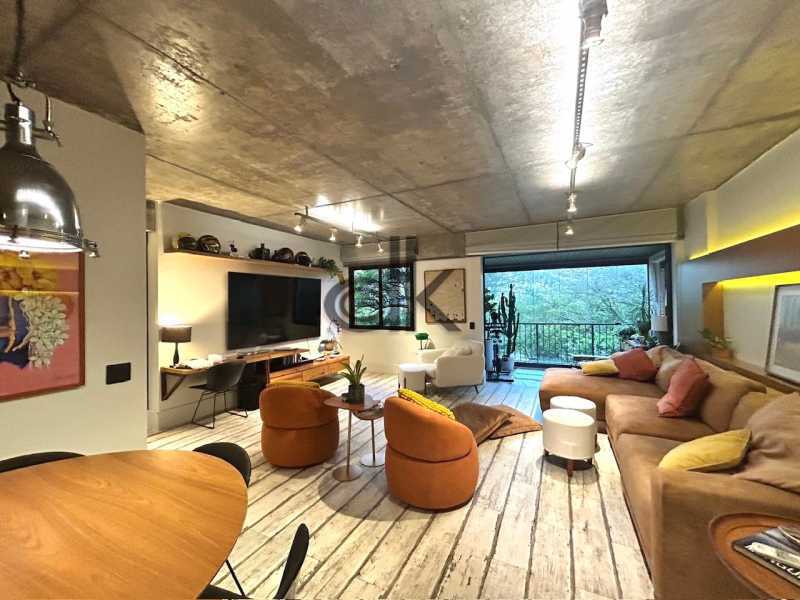 EDK VENDE - APARTAMENTO EM CONDOMÍNIO 4 QUARTOS TRANSFORMADOS EM 2 - BARRA DA TIJUCA - RJ 