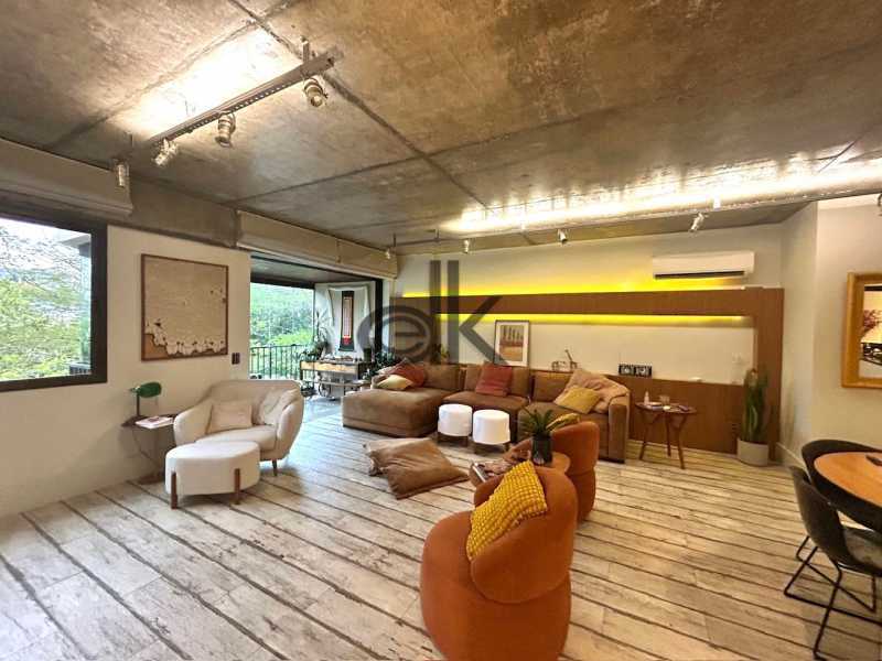 EDK VENDE - APARTAMENTO EM CONDOMÍNIO 4 QUARTOS TRANSFORMADOS EM 2 - BARRA DA TIJUCA - RJ 