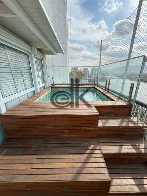 EDK VENDE - LINDA COBERTURA DUPLEX VISTA MAR (2 SUÍTES) - BARRA DA TIJUCA - RJ