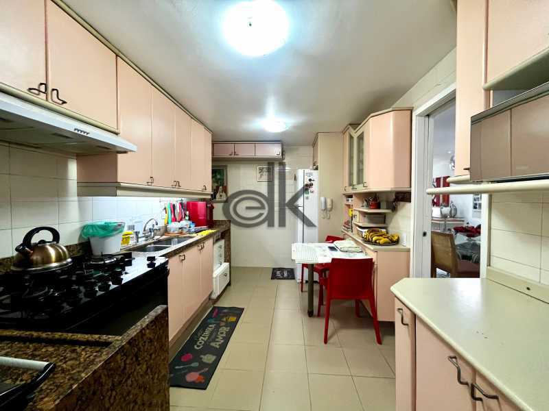 EDK VENDE - 3 QUARTOS JARDIM OCEÂNICO - PRÓXIMO A PRAIA - RJ