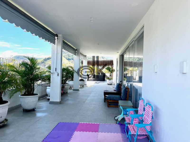 EDK VENDE - JARDIM OCEÂNICO - COBERTURA LINEAR - 3 SUÍTES - BARRA DA TIJUCA -RJ 