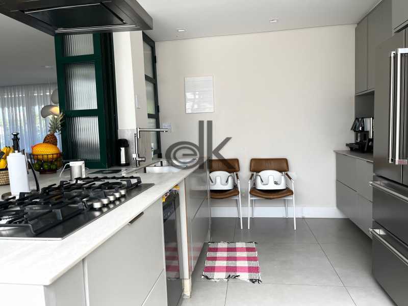 EDK VENDE - JARDIM OCEÂNICO - COBERTURA LINEAR - 3 SUÍTES - BARRA DA TIJUCA -RJ 