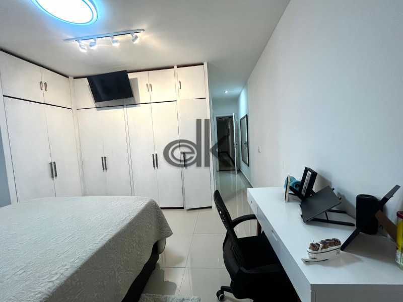 PRÓXIMA À PRAIA - EDK VENDE - JARDIM OCEÂNICO - COBERTURA LINEAR - 4 QUARTOS (3 SUÍTES) - BARRA DA TIJUCA - RJ - 1167