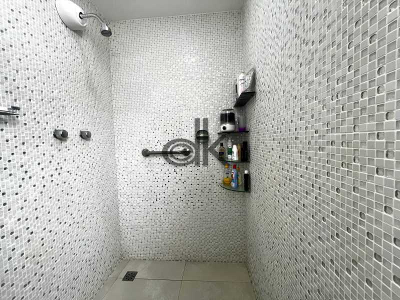 EDK VENDE - JARDIM OCEÂNICO - COBERTURA LINEAR - 4 QUARTOS (3 SUÍTES) - BARRA DA TIJUCA - RJ