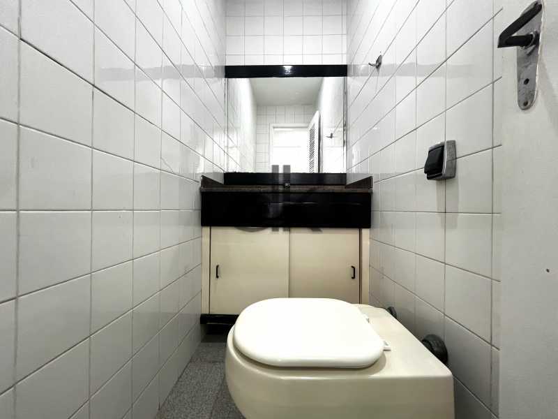 EDK VENDE - JARDIM OCEÂNICO - COBERTURA LINEAR - 4 QUARTOS (3 SUÍTES) - BARRA DA TIJUCA - RJ
