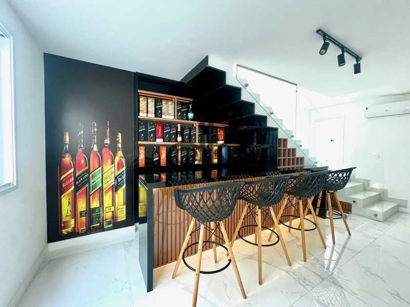 EDK VENDE - JARDIM OCEÂNICO - COBERTURA DUPLEX 4 SUÍTES - BARRA DA TIJUCA - RJ