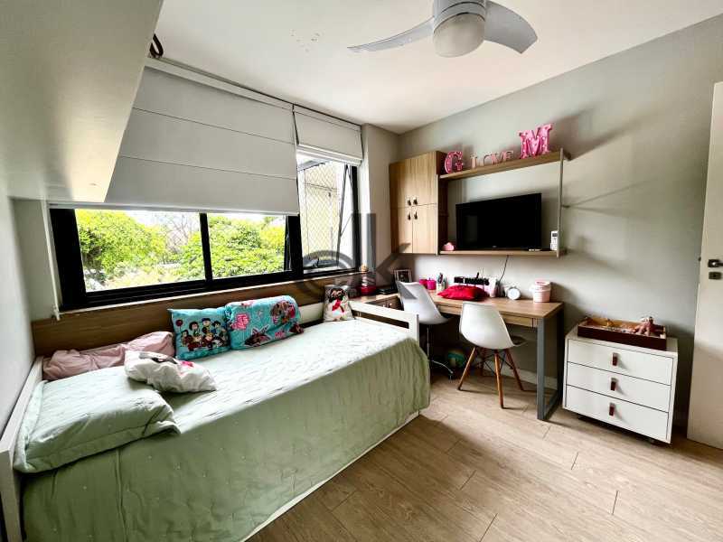 EDK VENDE -  CONDOMÍNIO MEDITERRÂNEO 3 QUARTOS + DEPENDÊNCIA - BARRA DA TIJUCA - RJ