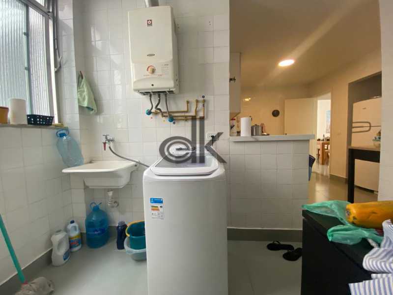 PRÓXIMA À PRAIA - EDK VENDE - APARTAMENTO 2 QUARTOS (1 SUÍTE) + DEPENDÊNCIA - JARDIM OCEÂNICO - BARRA DA TIJUCA - RJ - 1172