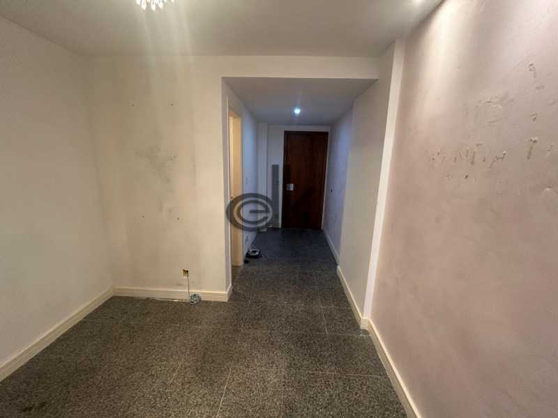 Sala comercial  em ótima localização da Olegario Maciel